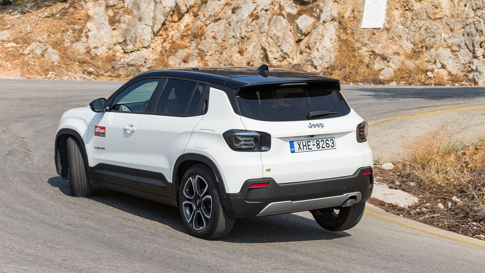 Συγκριτικό: Ford Puma MHEV 125 PS VS Jeep Avenger Hybrid 110 PS